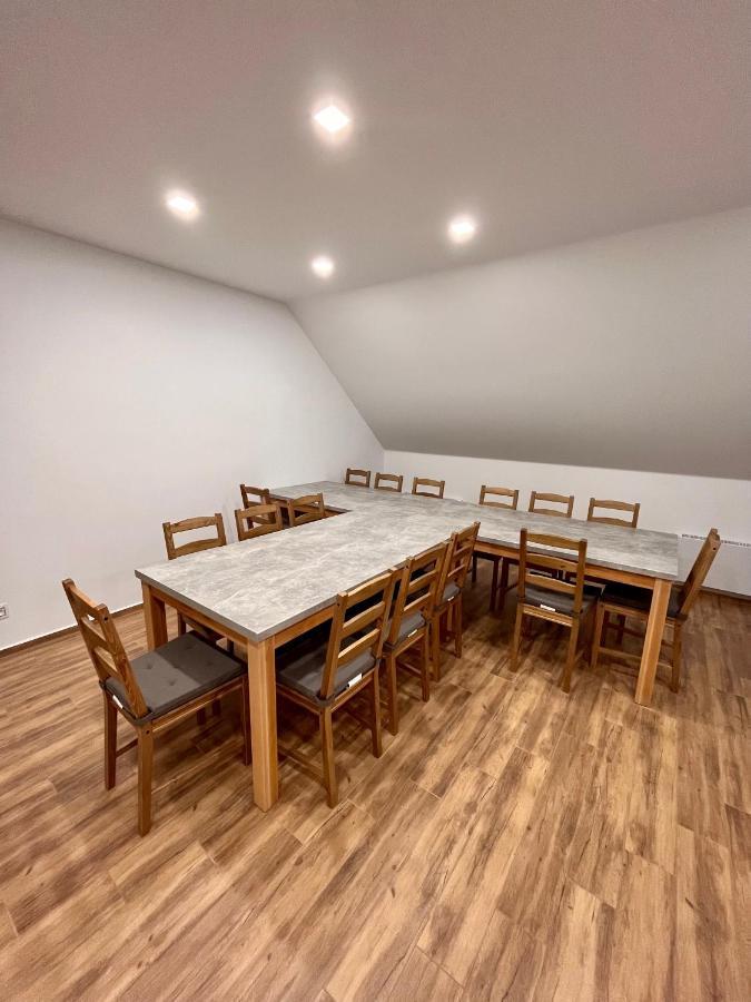 Appartement U Srubu à Moravany  Extérieur photo